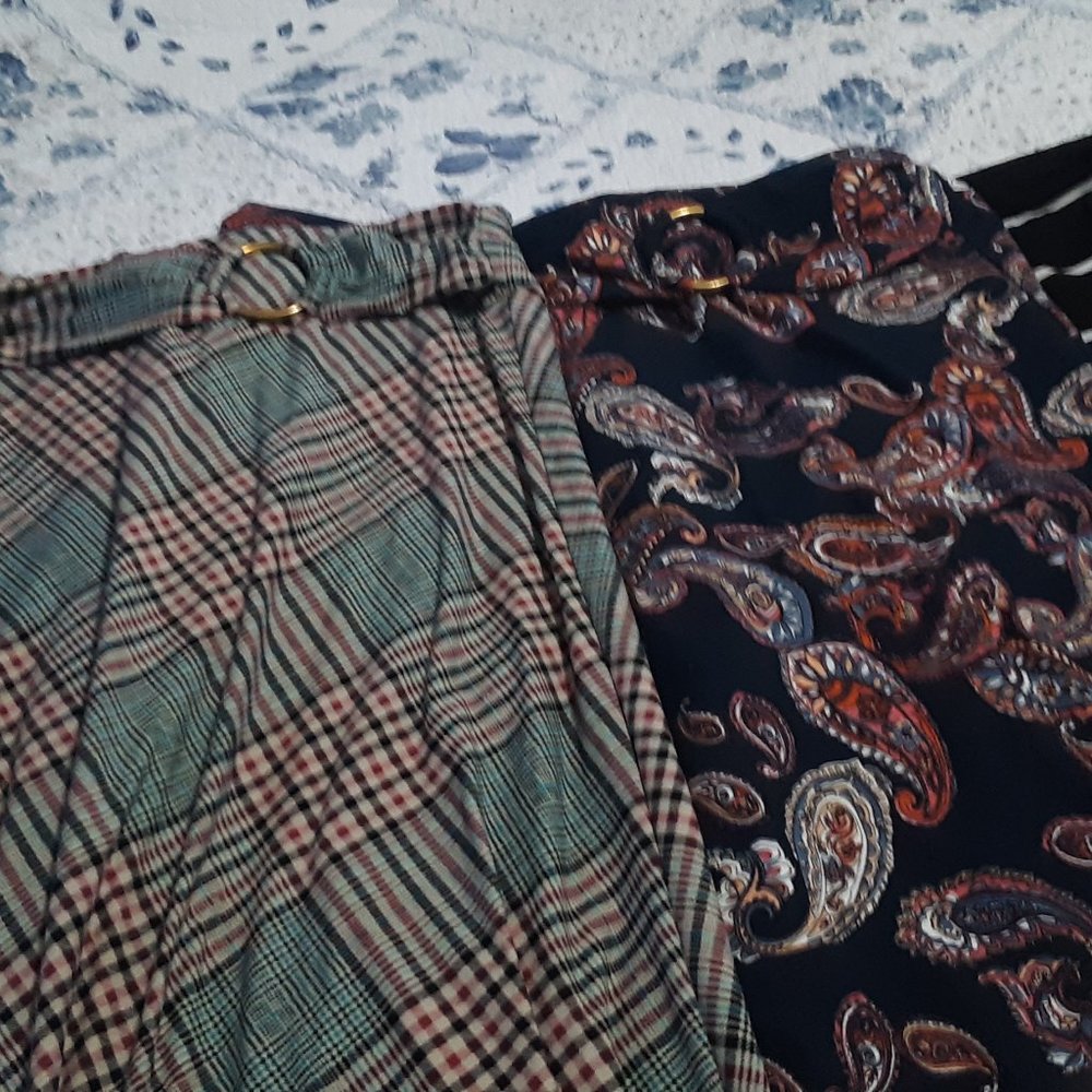 Three Maxi Skirts-2 Robert Louis/1 Thyme & Honey Size XL